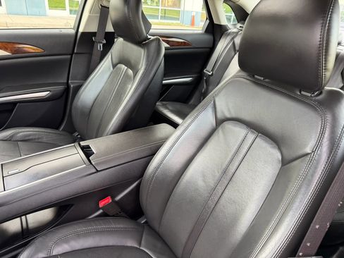 Used 2014 Lincoln MKZ AWD w/ Equipment Group 102A Reserve image 19