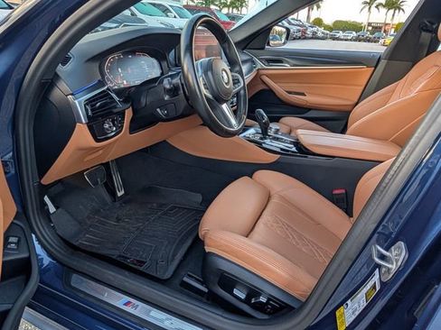 Used 2023 BMW 530i w/ M Sport Package image 6