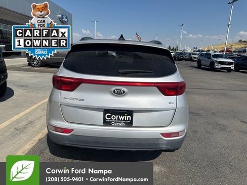 Used 2018 Kia Sportage EX w/ EX Premium Package AWD/4WD image 8