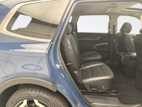 Used 2023 Kia Telluride S w/ S Sunroof Package AWD/4WD image 20