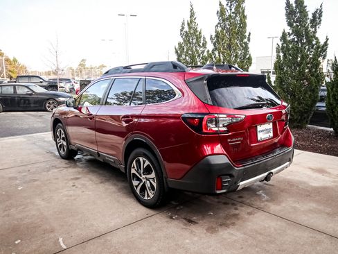 Used 2020 Subaru Outback Limited w/ Popular Package #2 image 7