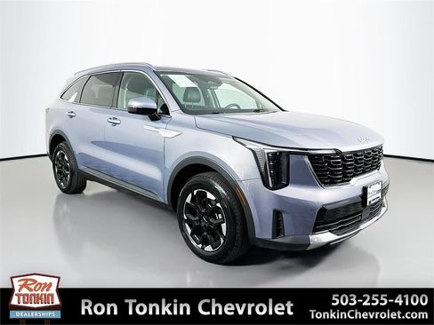 Used 2024 Kia Sorento S AWD/4WD image 1