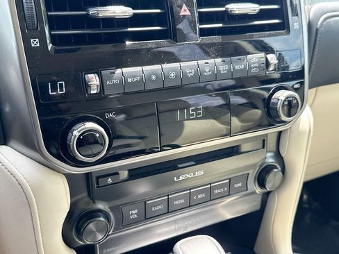 Used 2022 Lexus GX 460 Premium AWD/4WD image 28