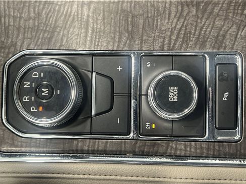 Used 2019 Ford Expedition Limited image 20