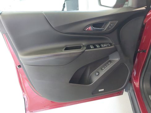 Certified 2022 Chevrolet Equinox Premier FWD image 25
