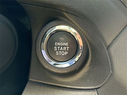 Certified 2025 Subaru Ascent Touring image 28