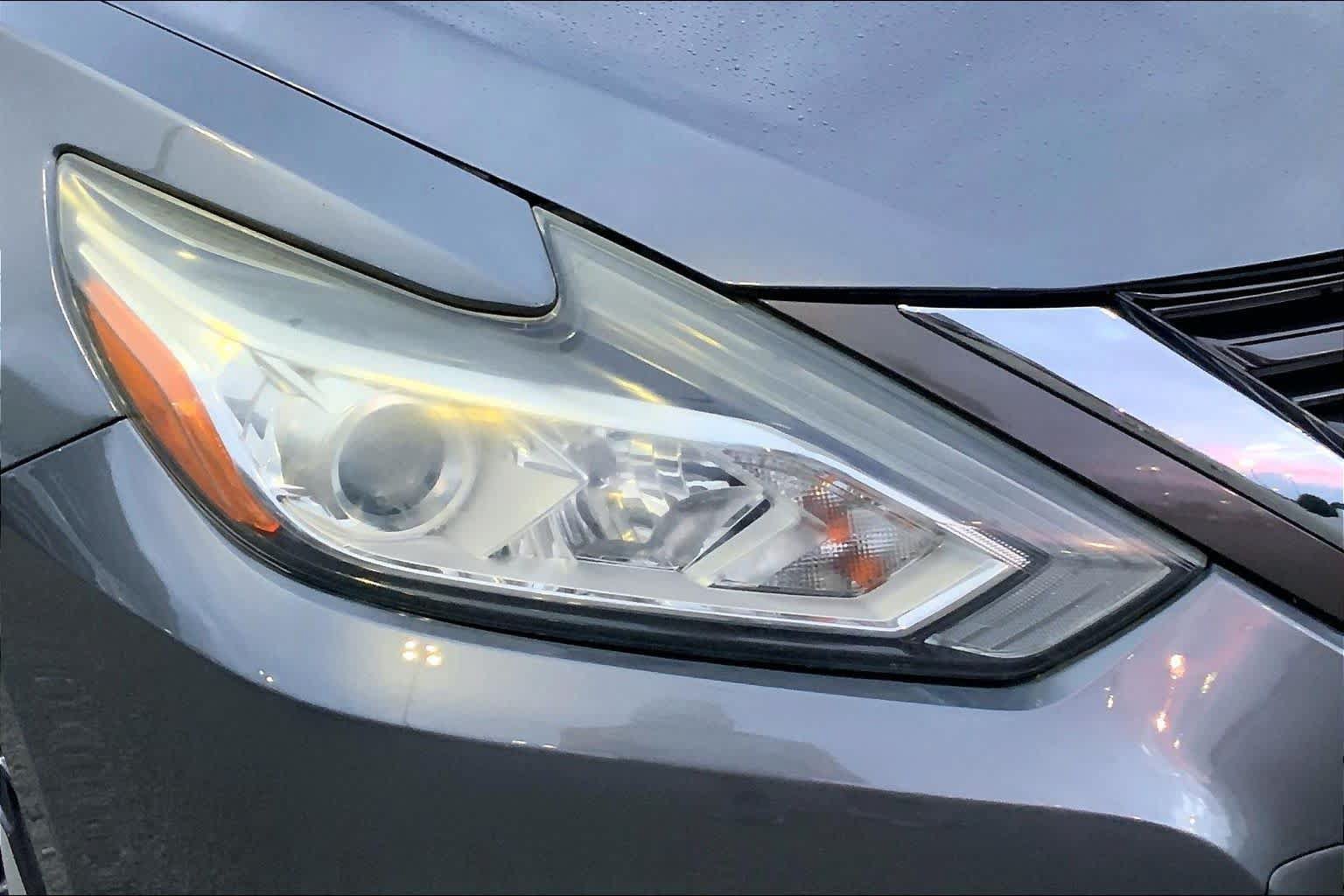 Used 2016 Nissan Altima 2.5 SV w/ Convenience Package FWD image 22