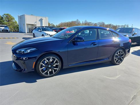 Certified 2025 BMW 228i xDrive w/ M Sport Package image 7