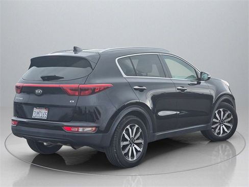 Used 2017 Kia Sportage EX w/ EX Premium Package image 8