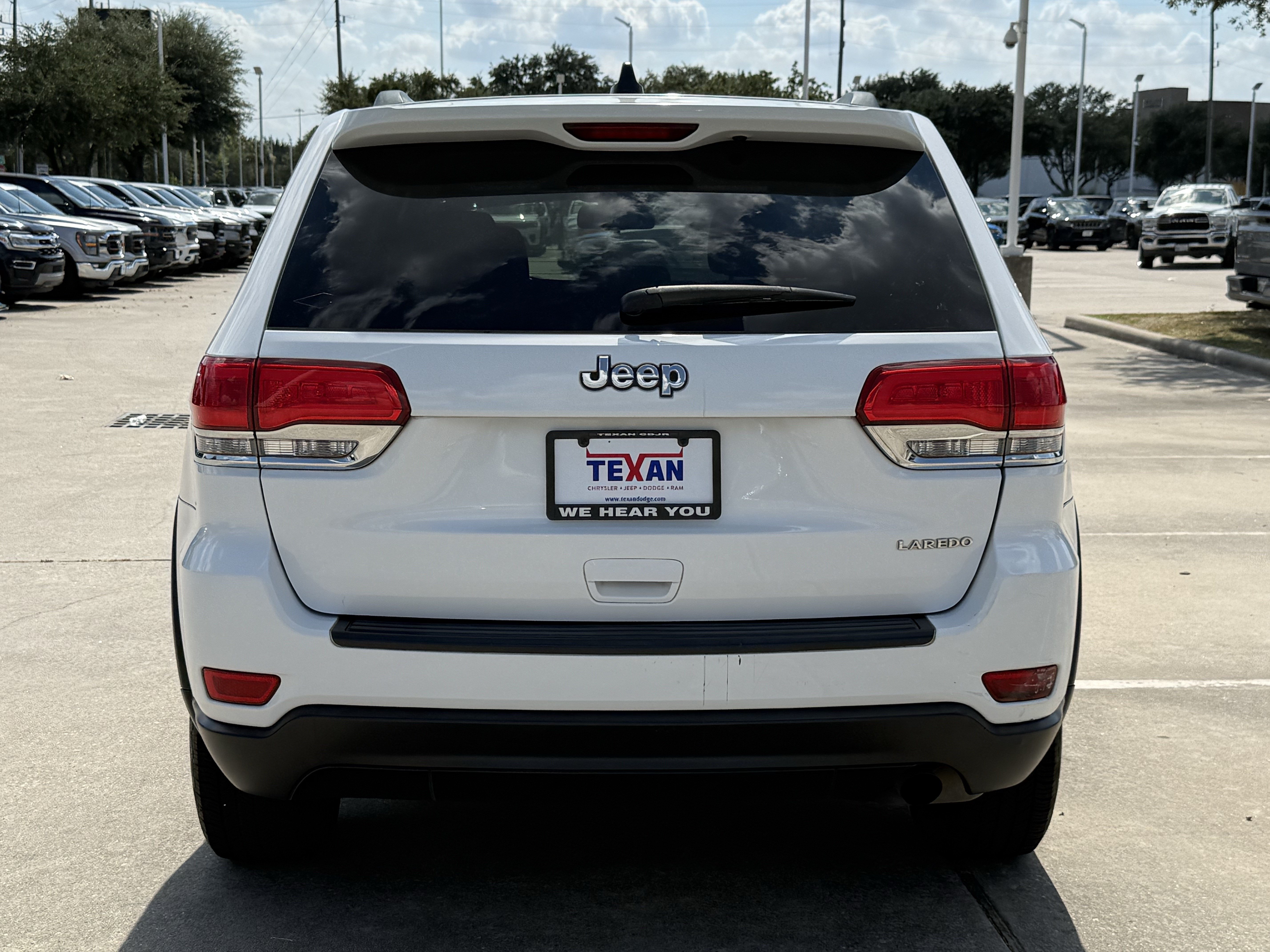 Used 2014 Jeep Grand Cherokee Laredo w/ Quick Order Package 23E RWD image 6