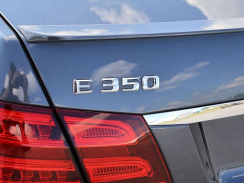 Used 2016 Mercedes-Benz E 350 4MATIC Sedan image 8