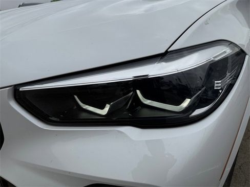 Used 2022 BMW X5 sDrive40i w/ M Sport Package image 33