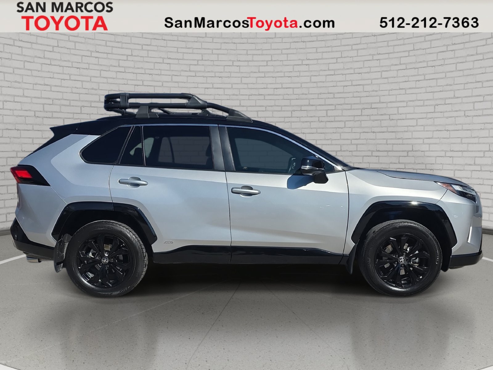 Used 2024 Toyota RAV4 XSE w/ Advanced Technology Package AWD/4WD image 5