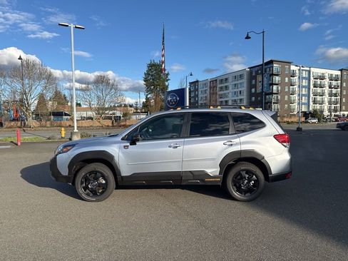 Used 2024 Subaru Forester Wilderness w/ Convenience Package image 2
