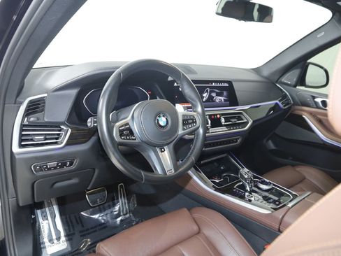 Used 2020 BMW X5 M50i w/ Executive Package AWD/4WD image 26