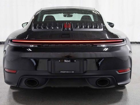 Certified 2025 Porsche 911 Carrera image 7