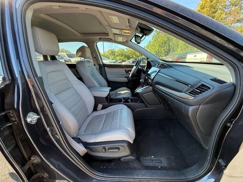 Used 2019 Honda CR-V Touring image 14