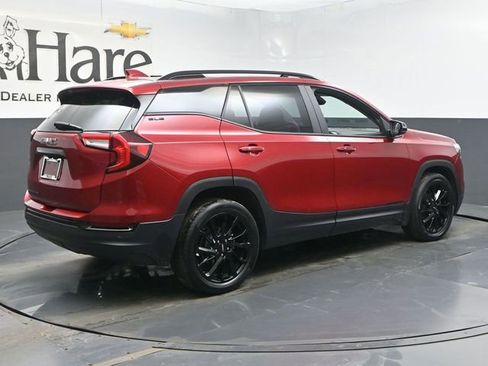 Used 2023 GMC Terrain SLE w/ Driver Convenience Package image 51