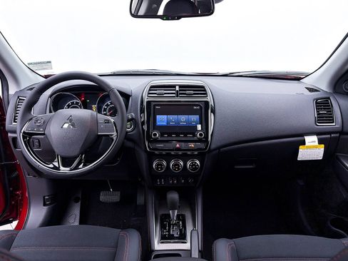 New 2026 Mitsubishi Outlander Sport SE AWD/4WD image 17