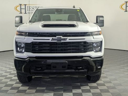 Certified 2025 Chevrolet Silverado 2500 Custom w/ Custom Value Package RWD image 3