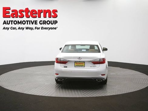 Used 2017 Lexus ES 350 w/ Navigation System Package FWD image 41