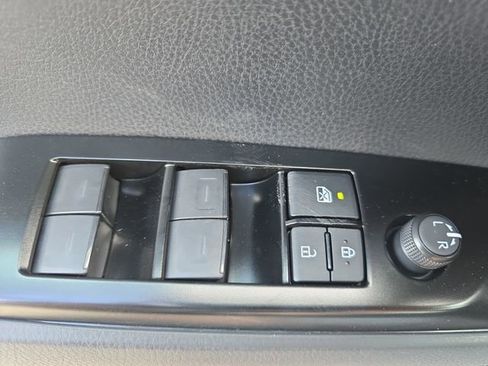 New 2026 Toyota Camry SE image 27