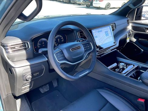 New 2026 Jeep Grand Wagoneer w/ Premium Group I image 8