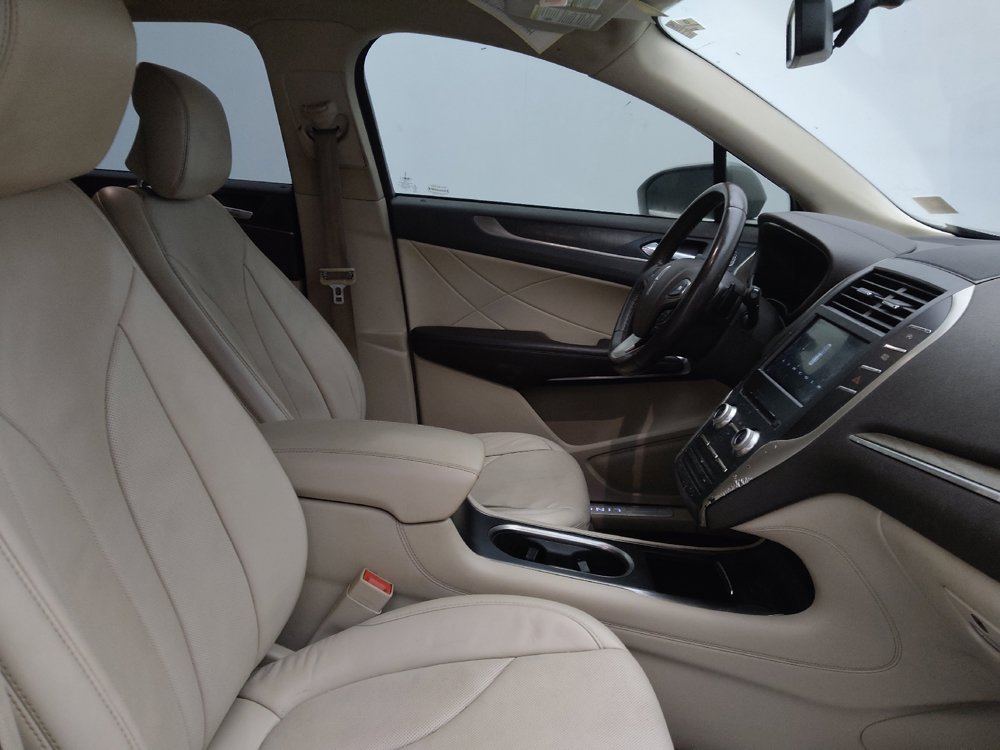 Used 2017 Lincoln MKC Reserve FWD image 21