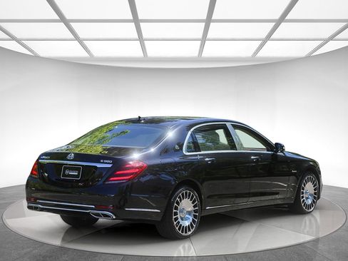 Used 2020 Mercedes-Benz Maybach S 560 4MATIC image 4