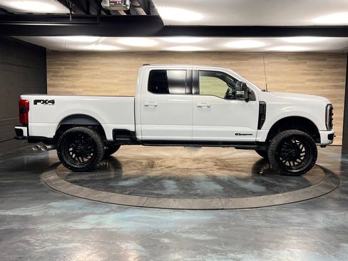 Used 2024 Ford F250 Lariat w/ Sport Appearance Package image 34