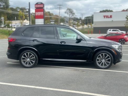 Used 2023 BMW X5 xDrive40i w/ M Sport Package image 8