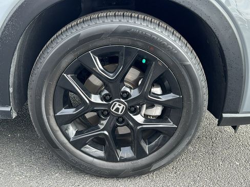 Used 2025 Honda HR-V Sport image 10