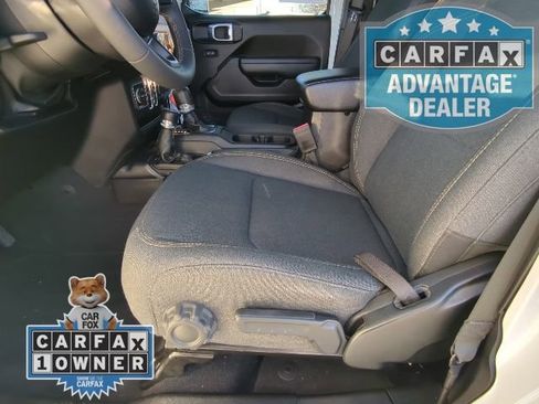 Used 2024 Jeep Wrangler Sport S image 25