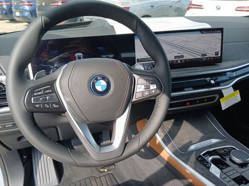 New 2026 BMW X5 xDrive50e AWD/4WD image 22