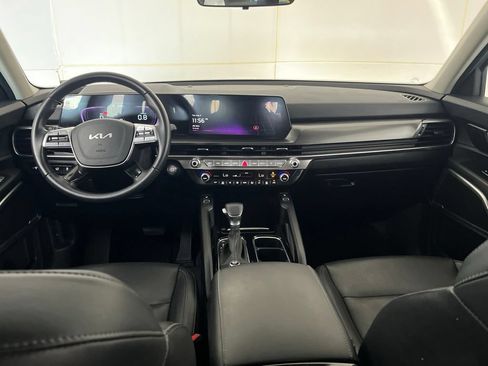 Used 2025 Kia Telluride S FWD image 32