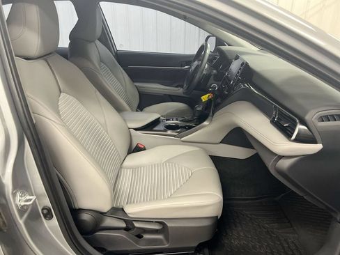 Used 2022 Toyota Camry SE AWD/4WD image 21