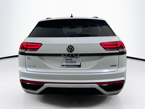 Used 2023 Volkswagen Atlas Cross Sport SEL image 6