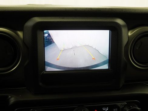 Certified 2022 Jeep Wrangler Sport S image 29