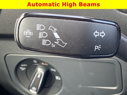 Used 2023 Volkswagen Tiguan SEL R-Line AWD/4WD image 28