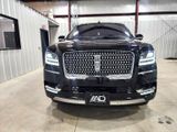 Used 2020 Lincoln Navigator Reserve w/ Luxury Package image 3