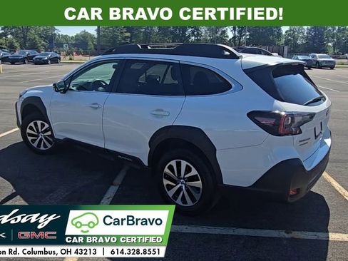 Used 2023 Subaru Outback Premium image 6