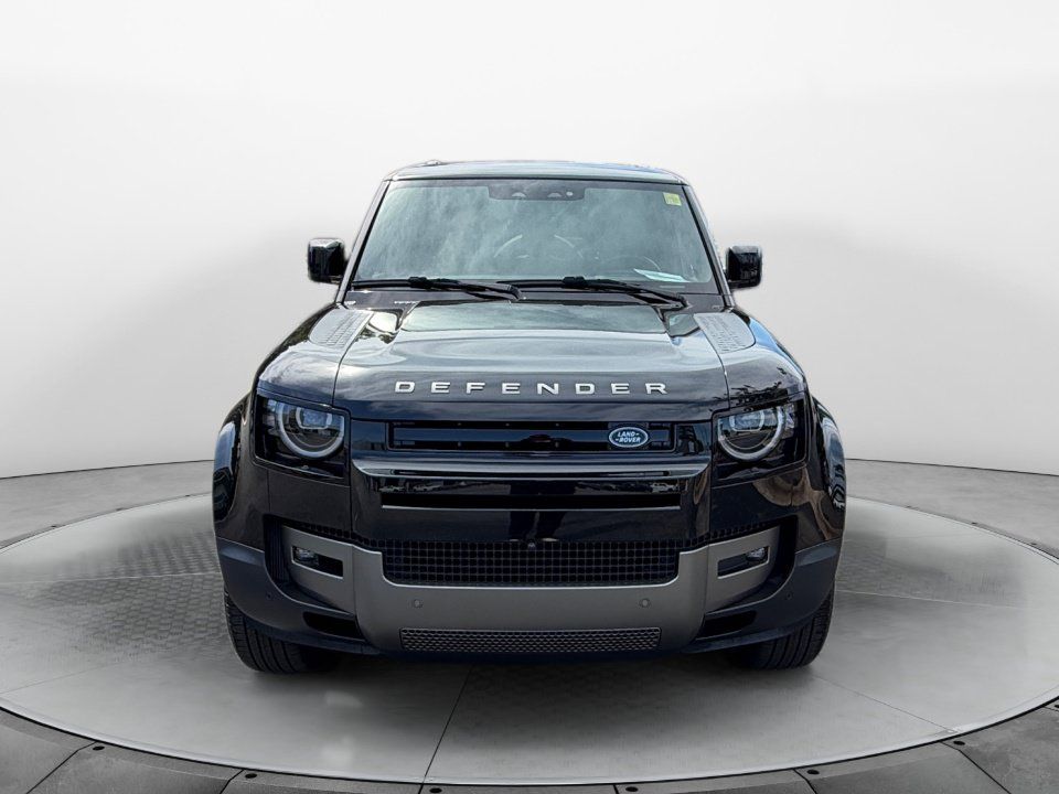 Used 2026 Land Rover Defender 110 S AWD/4WD image 2