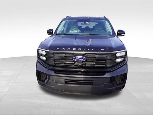 New 2026 Ford Expedition Active image 8