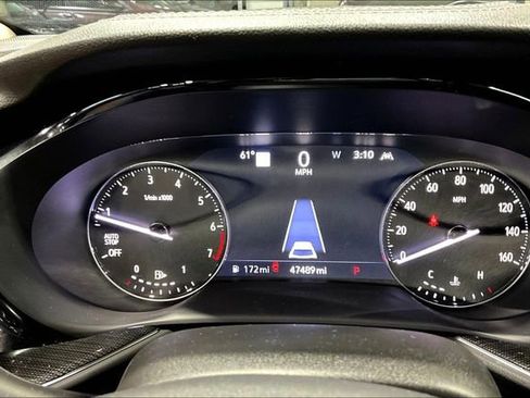 Used 2021 Buick Envision Essence w/ Technology Package I FWD image 12