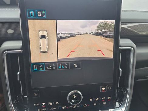 New 2026 GMC Yukon Elevation w/ Elevation Premium Package image 18