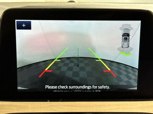 Used 2021 Ford Escape Titanium w/ Titanium Premium Package image 25