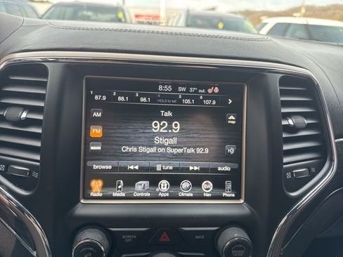 Used 2014 Jeep Grand Cherokee Overland AWD/4WD image 18
