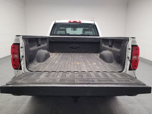 Used 2019 Chevrolet Silverado 1500 W/T AWD/4WD image 29