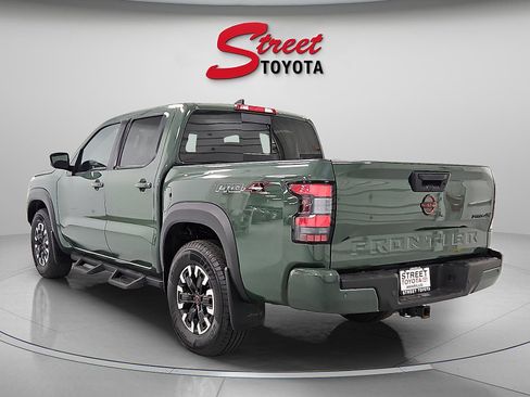 Used 2023 Nissan Frontier PRO-4X w/ Technology Package AWD/4WD image 2