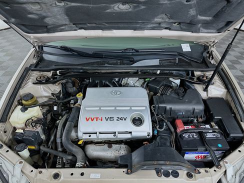 Used 2006 Toyota Camry XLE FWD image 30